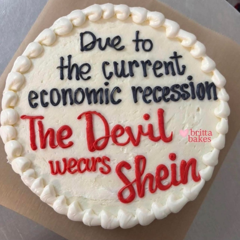SHEIN Cream Round Cake with Black and Red Script
